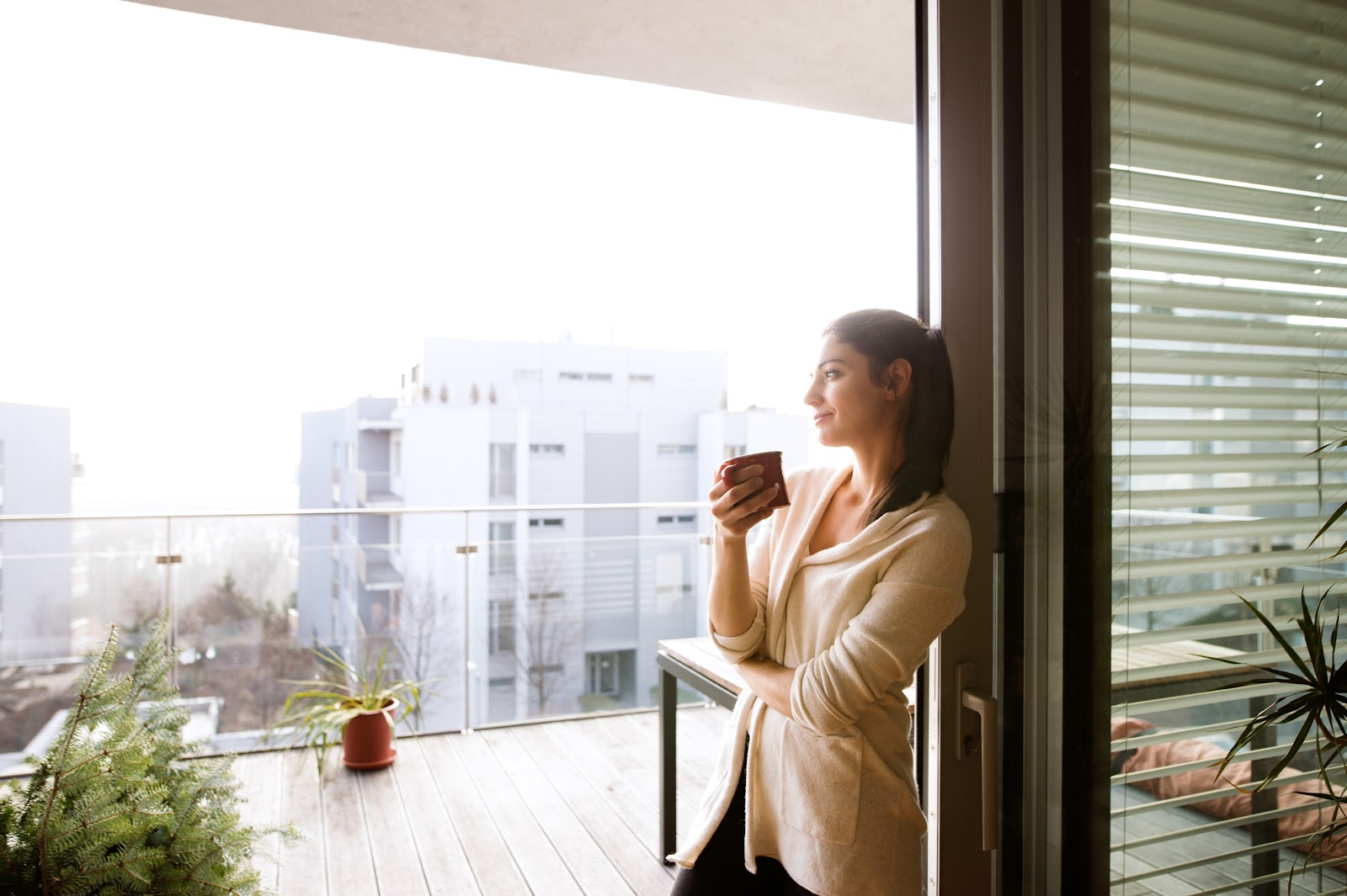 airbnb smoking fee