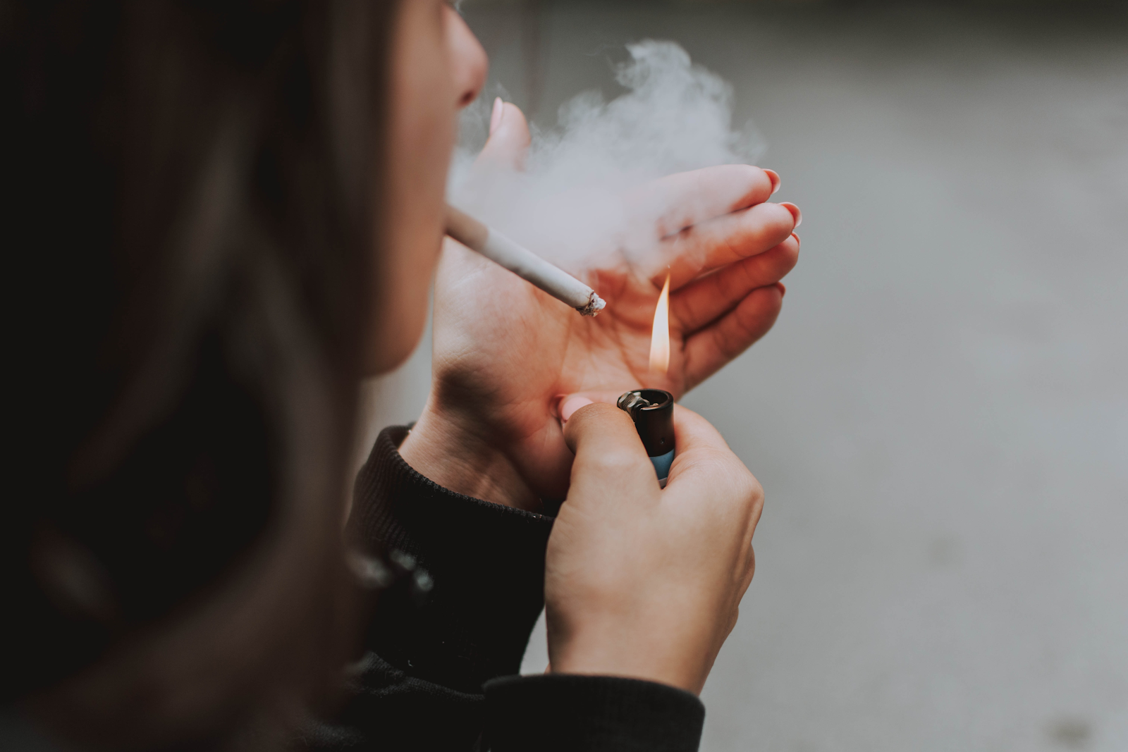 Charge an Airbnb smoking fine