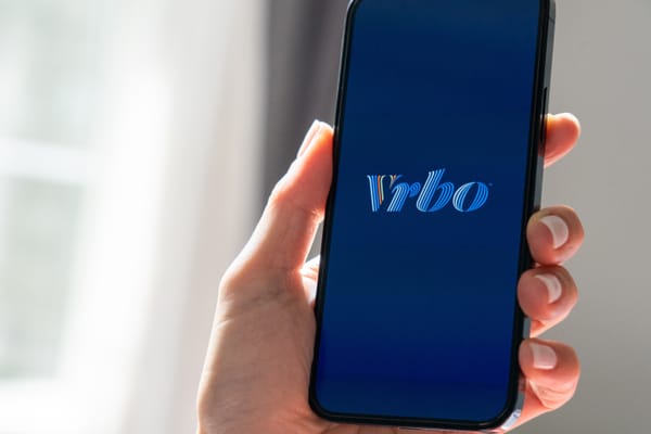 When Should Hosts Turn On Vrbo Instant Booking?