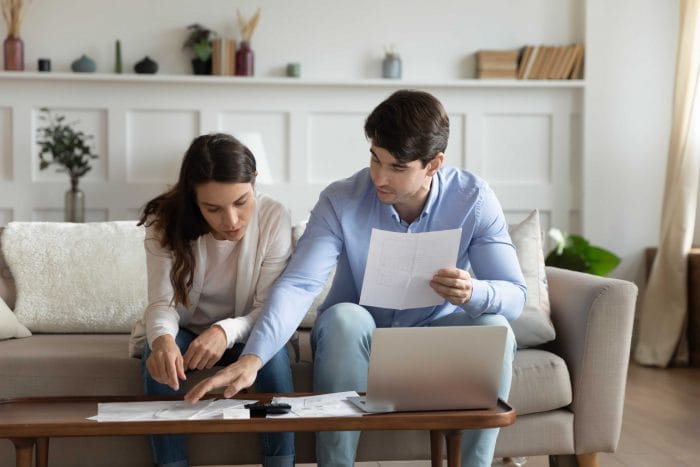 Airbnb sin licencia turística: Lista de verificación para cumplir con las Normas Airbnb y con la ley