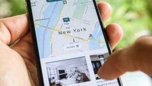Airbnb hosts earning potential for market booking more guests